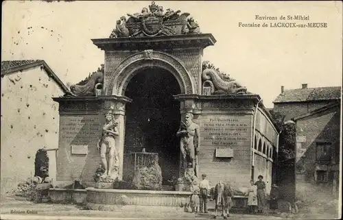 Ak Lacroix sur Meuse, Brunnen