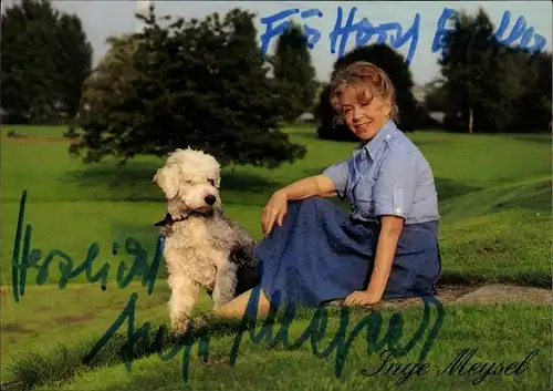 Ak Schauspielerin Inge Meysel, Autogramm, Portrait, Hund