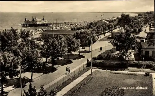 Ak Ostseebad Ahlbeck Heringsdorf auf Usedom, Strand, Promenade