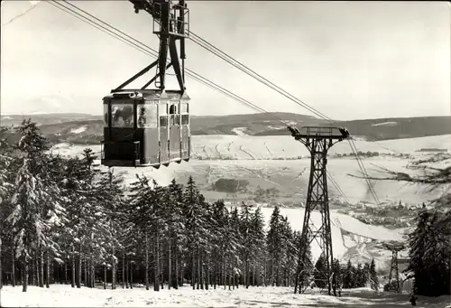 Ak Oberwiesenthal im Erzgebirge, Fichtelbergseilschwebebahn zum Fichtelberg, Winter
