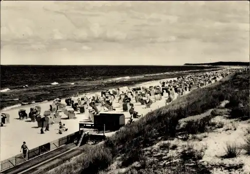 Ak Ostseebad Zinnowitz auf Usedom, Kegelbahn am Strand