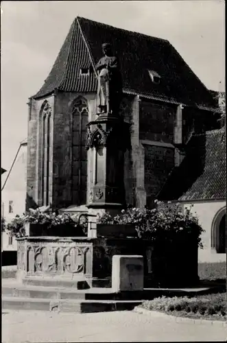 Ak Naumburg an der Saale, Ekkehardbrunnen am Dom