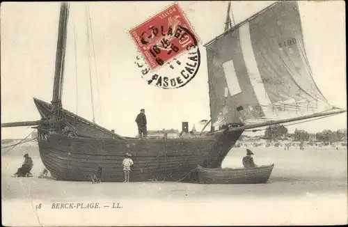 Ak Berck Plage Pas de Calais, Der Strand, Boot