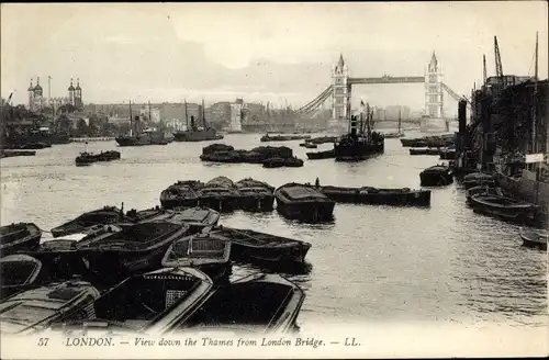 AK London City England, Blick auf die Themse von der London Bridge