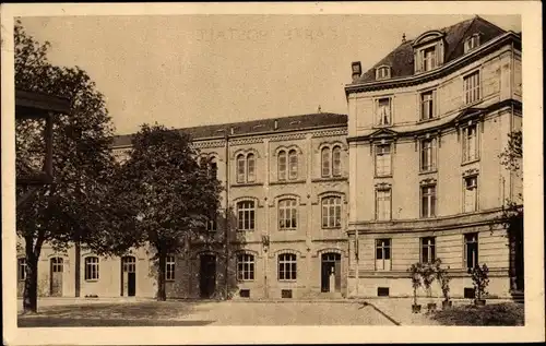 Ak Bar le Duc Meuse, Schule, Internatsgebäude