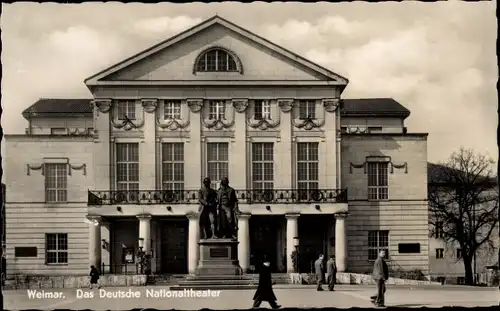 Ak Weimar in Thüringen, Das Deutsche Nationaltheater