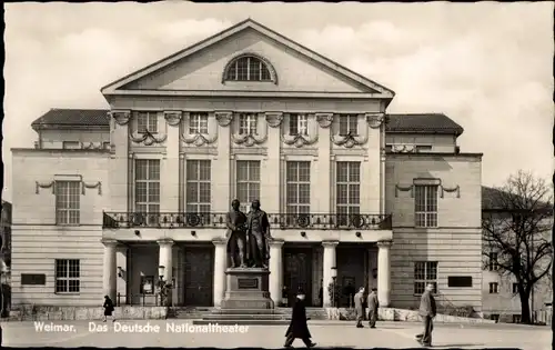 Ak Weimar in Thüringen, Das Deutsche Nationaltheater