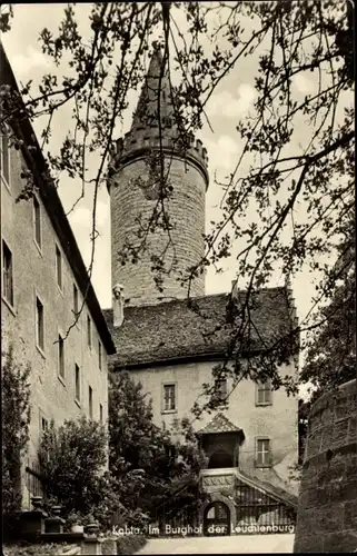 Ak Seitenroda in Thüringen, Leuchtenburg bei Kahla, Burghof