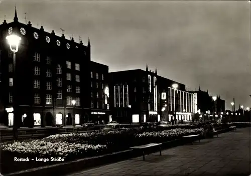 Ak Hansestadt Rostock, Lange Straße, Nacht, Straßenbeleuchtung