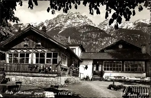 Ak Garmisch Partenkirchen in Oberbayern, Cafe Almhütte, Gebirgzug