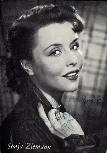 Ak Schauspielerin Sonja Ziemann, Portrait, Autogramm