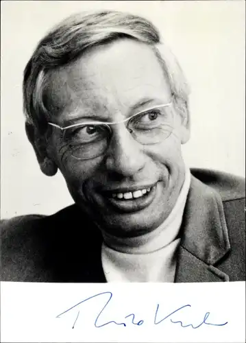 Ak Fernsehjournalist Thilo Koch, Portrait, Autogramm