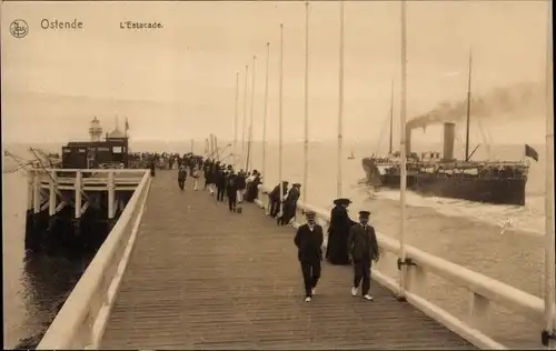 Ak Ostende Westflandern, L'Estacade, bateau à vapeur