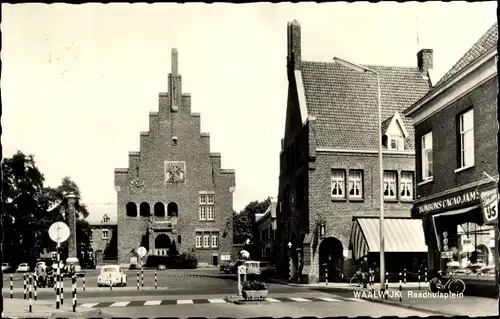 Ak Waalwijk Nordbrabant Niederlande, Raadhuisplein