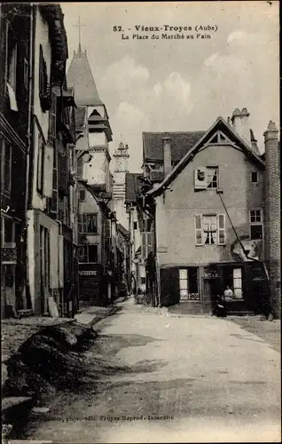 Ak Troyes Dawn, Place du Marche au Pain