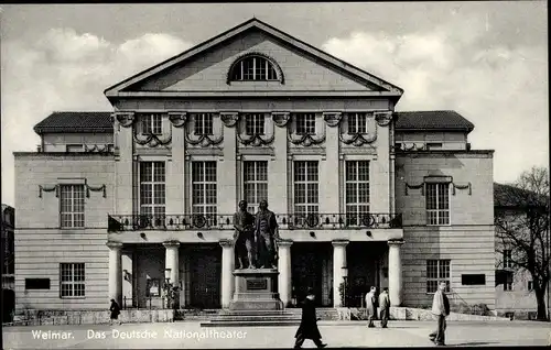 Ak Weimar in Thüringen, das Deutsche Nationaltheater