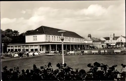 Ak Nordseebad Norderney Ostfriesland, Am Kurhausplatz