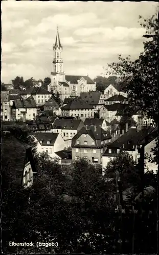 Ak Eibenstock im Erzgebirge Sachsen, Blick über die Dächer auf Kirche