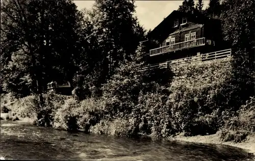 Ak Schwarzburg in Thüringen, HO Gaststätte Schweizerhaus im Schwarzatal