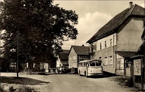 Ak Mosbach Wutha Farnroda in Thüringen, Drei-Linden-Platz, Bus