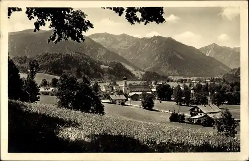 Ak Fischbachau in Oberbayern, Ortsansicht mit Jägerkamp und Brecherspitze