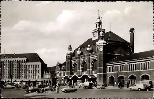 Ak Lübeck, Hauptbahnhof, Straßenseite