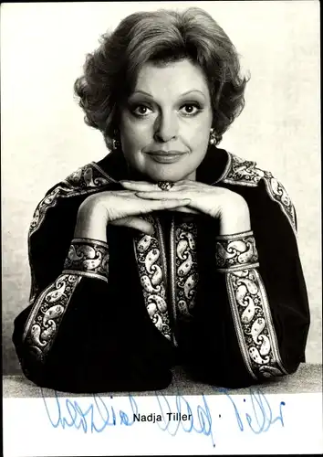 Ak Schauspielerin Nadja Tiller, Portrait, Autogramm