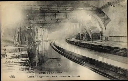 Ak Paris-V, Der Bahnhof Saint-Michel wurde vom Wasser überschwemmt