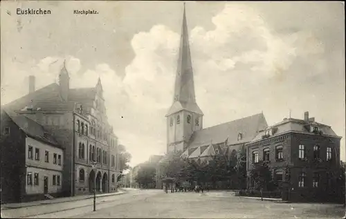 Ak Euskirchen Nordrhein Westfalen, Kirchplatz