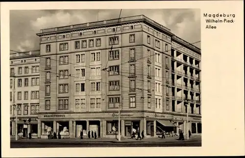 Ak Magdeburg, Wilhelm Pieck Allee, Bäckerei, Passanten