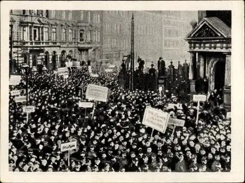 Sammelbild Geschichte der deutschen Arbeiterbewegung Teil II Bild 100, 3.11.1918 in Kiel