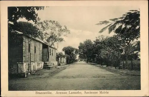 Ak Brazzaville, Französisch-Kongo, Avenue Lamothe, Altes Rathaus