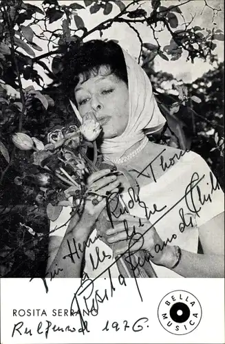 Ak Schauspielerin und Sängerin Rosita Serrano, Portrait mit Rosen