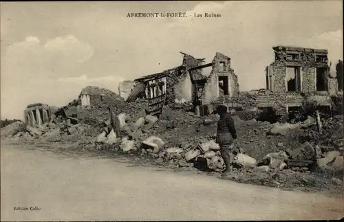 Ak Apremont, der Maaswald, die Ruinen