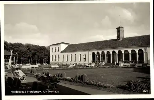 Ak Nordseebad Norderney Ostfriesland, Am Kurhaus