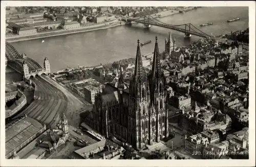 Ak Köln am Rhein, Fliegeraufnahme aus dem Luftschiff, Brücke, Kölner Dom, Deutz