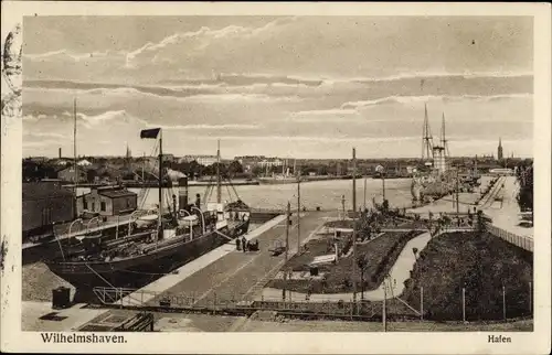 Ak Wilhelmshaven an der Nordsee, Hafen, Schiff, Kräne