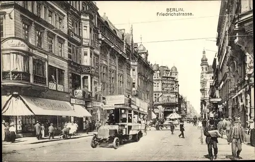 Ak Berlin Mitte, Friedrichstraße, Bus, Geschäfte, Passanten, Bols