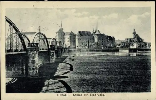 Ak Torgau an der Elbe, Schloss, Elbbrücke