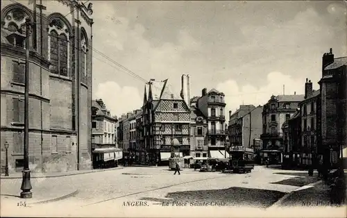 Ak Angers Maine et Loire, Place Sainte-Croix