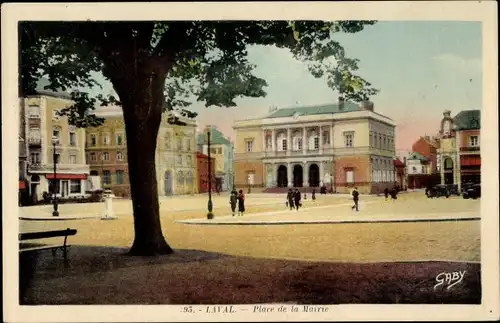 Ak Laval-Mayenne, Rathausplatz