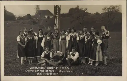 Foto Ak Volkskundliche Gruppe der AKV, Deutschlandfahrt 1927, Deutsch-Österreichische Kinderhilfe