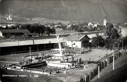 Ak Schwaz in Tirol, Schwimmbad, Freibad, Sprungturm