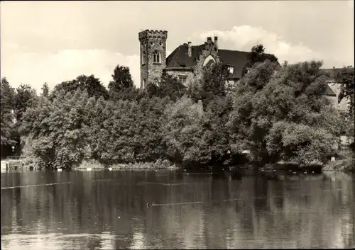 Ak Ronneburg in Thüringen, Blick über den Baderteich zum Schloss