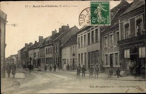 Ak Auxi le Château Pas de Calais, One Street