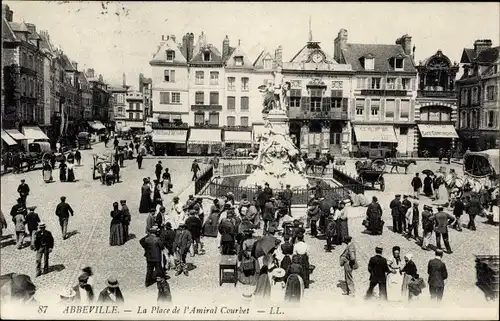 Ak Abbeville Somme, Place de l&#39;Amiral Courbet