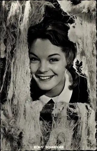 Ak Schauspielerin Romy Schneider, Portrait, Droomeiland