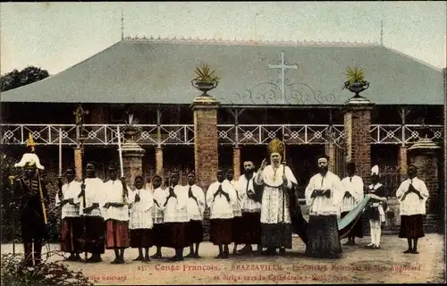 Ak Brazzaville Französisch-Kongo, Missionare, Geistliche, Afrikaner