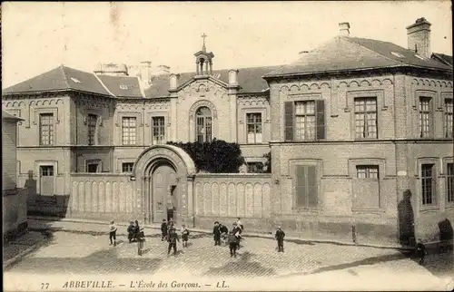Ak Abbeville Somme, Schule für Jungen