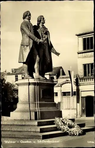 Ak Weimar in Thüringen, Goethe- und Schillerdenkmal